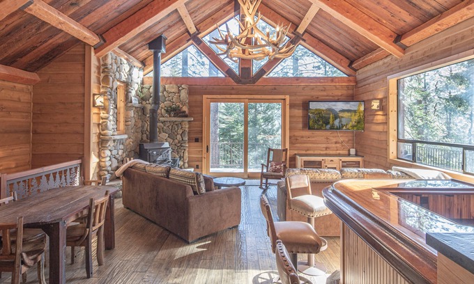 Cold Springs Cabina | Cabin Near Dodge Ridge+Hot Tub+Pool Table+Sledding