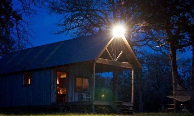 Red Rock Cabina | Cabina en el rancho privado a 16 millas de la pista de F1