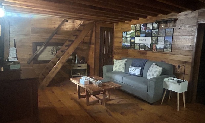 Cane Valley Cabina | Cabin on the Lake Getaway Right off Green River Lake!!!