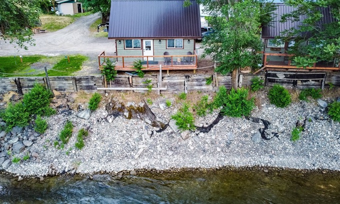 Riggins Casa | Cabin on the Salmon River