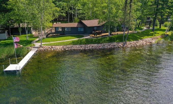 Crosslake Casa | Cabin w/Bunk on Whitefish Chain!