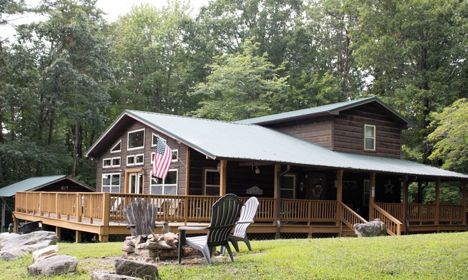 Dunlap Cabina | Cabin with beautiful mountain and valley views