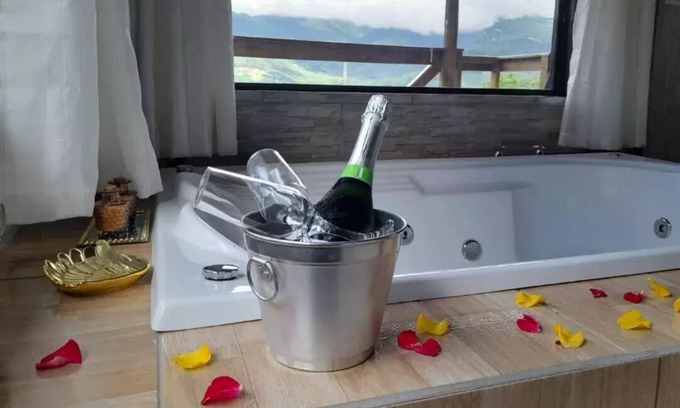 Praia Grande Cabina | Cabin with hydromassage and a beautiful view of the Canyons