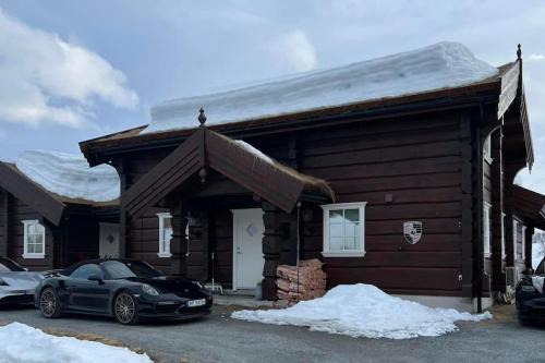 Sogndal Chalet De Esquí | Cabin with Porsche to rent