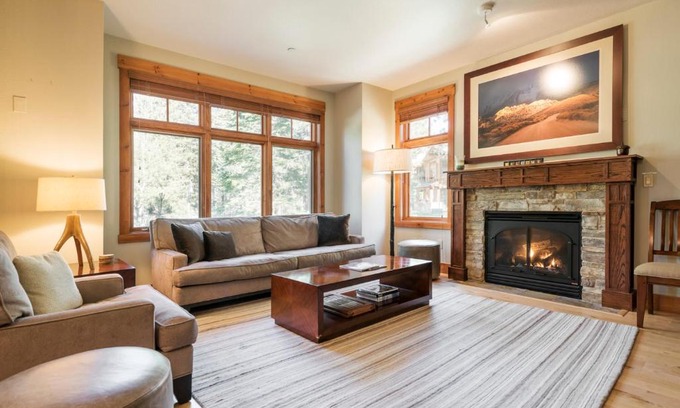 Crooked Pines Casa | Cabins 13