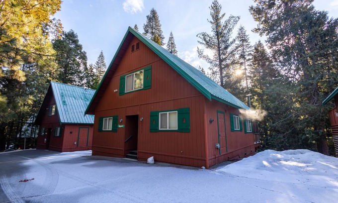 Strawberry Casa | Cabins at Strawberry - Dogwood