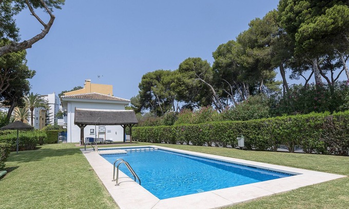 Cabopino Otro | CABOPINO - Charming apartment with private garden - shared swimming pool and free WiFi -