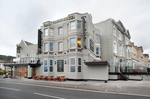 Weston-super-Mare Hotel | Cabot Court Hotel Wetherspoon