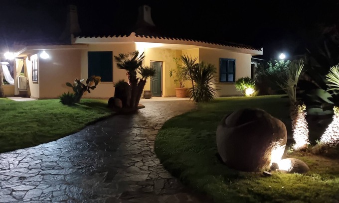 Quartucciu Casa | Cagliari - Villa con Piscina