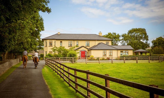 Newmarket on Fergus Cama Y Desayuno | Cahergal Farmhouse B&B