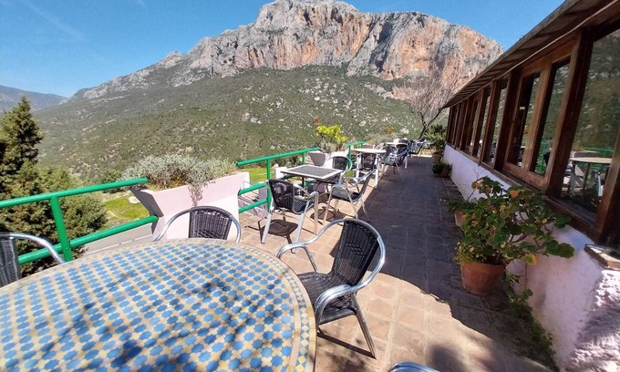 Al Oued Cama Y Desayuno | Caiat Refuge