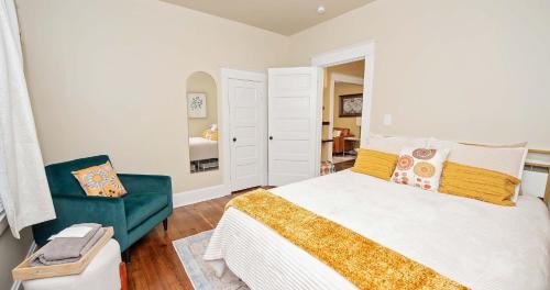 Walnut Street Casa | Cairo St Bungalow