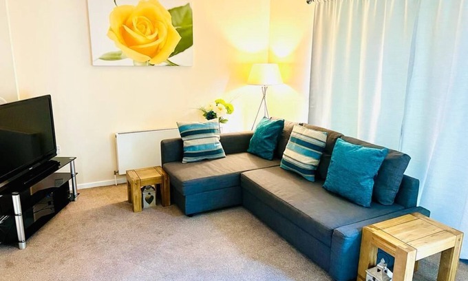 Niddrie Apartamento | Cakemuir Detached House,3 Bed,Free Parking,Private Garden
