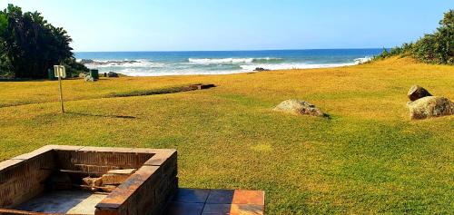 Margate Apartamento | Calamari 11 - 6 Sleeper - 30 Steps From The Beach!