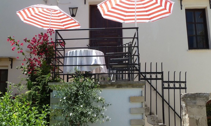 Atsipópoulon Apartamento | Calergi 14 - Estudio cómodo y lleno de color - Diseño increíble - Veranda