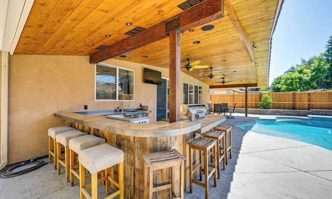 Visalia Cabaña | California Vacation Rental w/ Private Pool & Patio