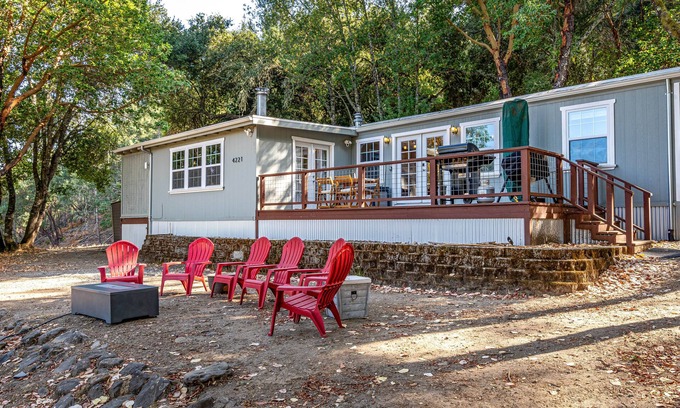 Sonoma County Casa | Calistoga Hills Hideaway on 22 Acres