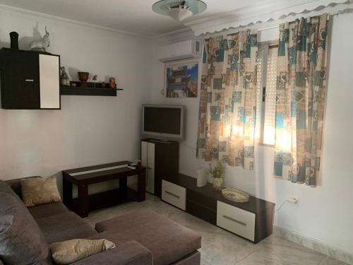Jardin de la Abadia Apartamento | Calle cómico Riquelme 23 segundo