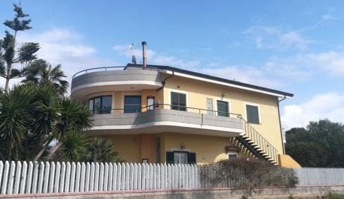 Laura Casa | CALLIMACO'S HOME Comfort e Deluxe