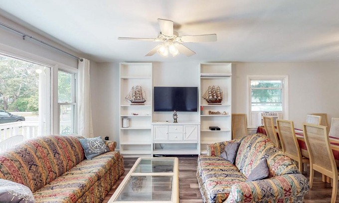 Shady Side Casa | Calloway Drive Retreat