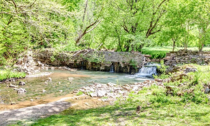 Speedwell Cabaña | Calm Country Oasis - Creek, ATV Trls & Norris Lake