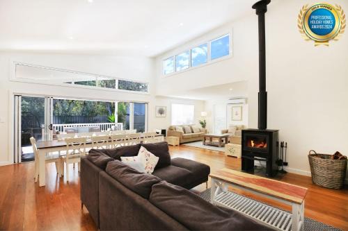 Callala Beach Casa | Calming Waters - Pet Friendly - Community Pool