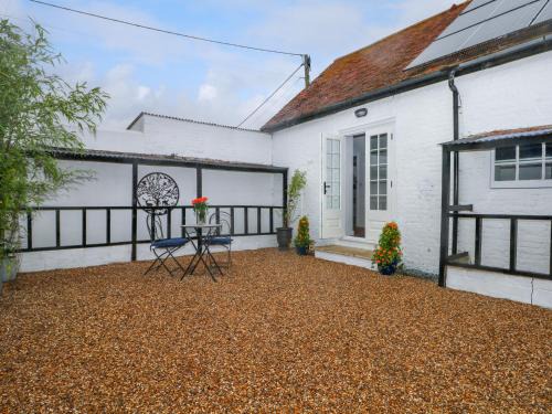Ford Casa | Calvin's Cottage