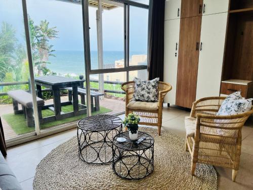 Umdloti Apartamento | Camarque - Umdloti's Ocean Escape