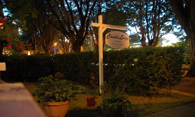 Mount Pleasant Cama Y Desayuno | Cambie Lodge B&B