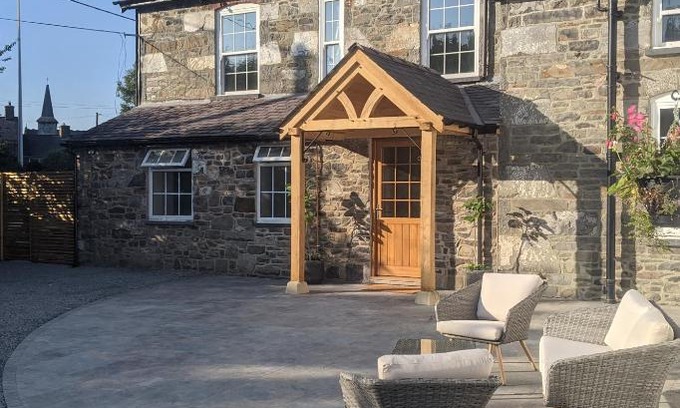 Carno Cama Y Desayuno | Cambrian House B & B