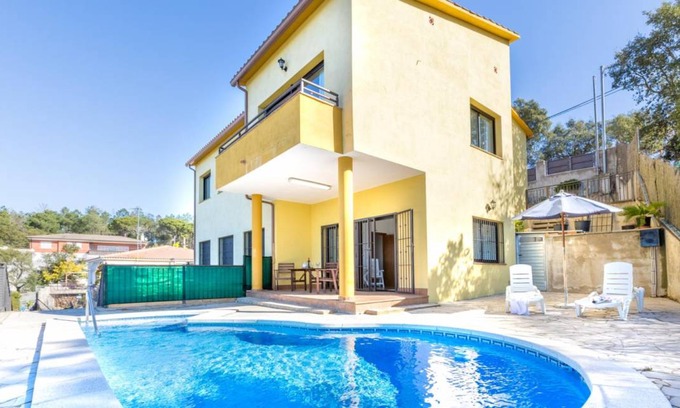 Vidreres Casa | Camelia