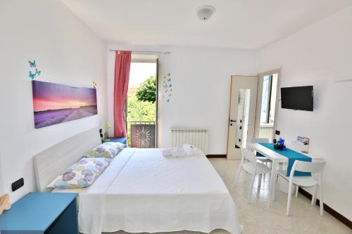 Cannero Riviera Casa | Camera Molly