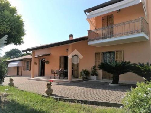 Perugia Casa | Camera privata in villa con ingresso indipendente e grande giardino