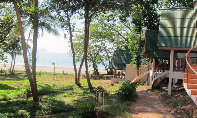 Palian Complejo | Cameron Island Resort