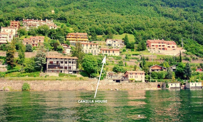 Fiumelatte Apartamento | CAMILLA HOUSE VARENNA FRONTLAKE PRIVAT PARKING 2/5 Personas