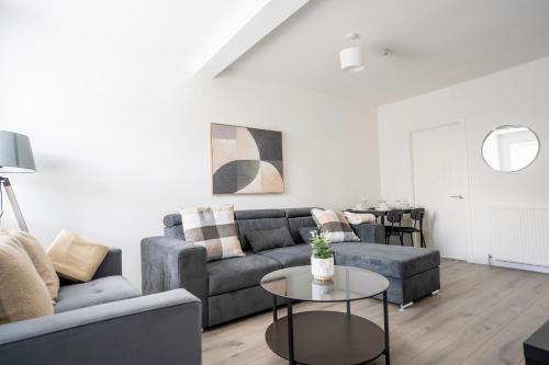 Larkhall Casa | Camneth House