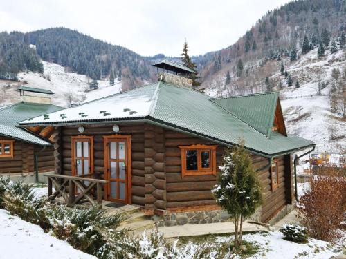 Snidavka Otro | Camp Bilyi Slon
