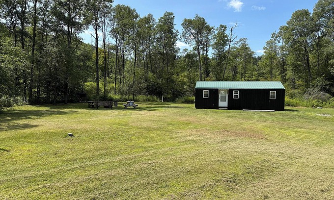Crosby Cabina | Camp Buttcheek Smicklesmirk