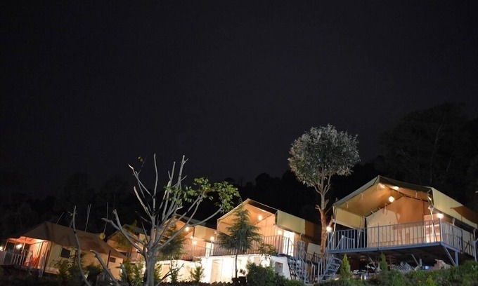 Bir Casa | Camp Cedar