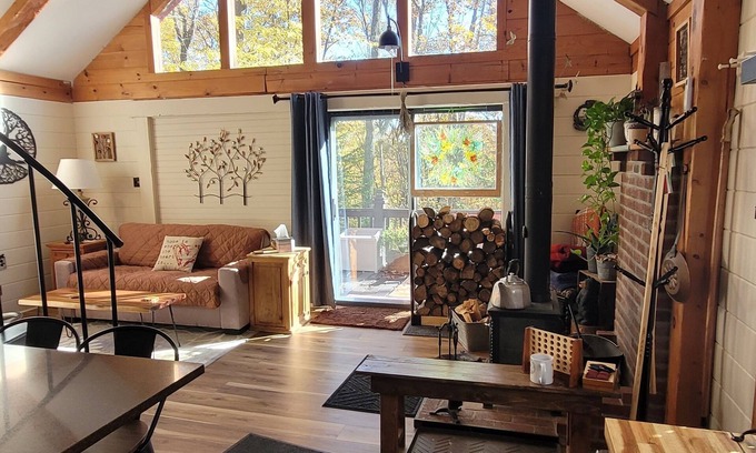 Sabinsville Cabina | Camp Coyote Ridge Westfield/PA Grand Canyon/Tioga Forrest. Pet friendly.