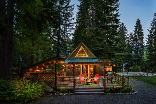 Ardenvoir Casa | Camp David by NW Comfy Cabins