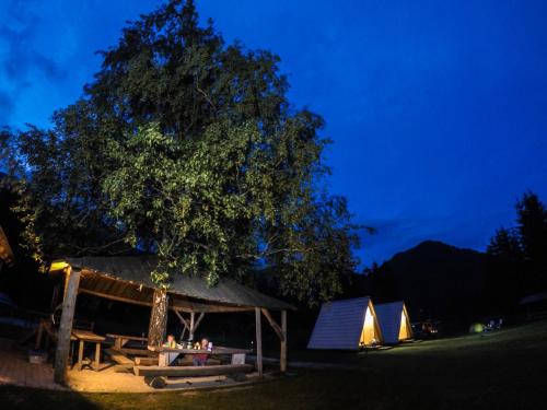 Trzic Otro | Camp Podljubelj