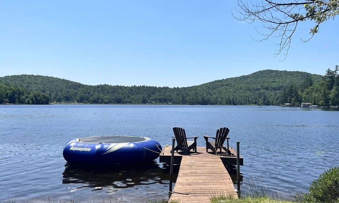 Saranac Lake Cabina | Camp Sunrise 105A