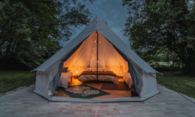 Genouilleux Apartamento | Campement aux rêves - Tente Stella