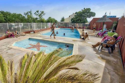 Vic-la-Gardiole Otro | Camping 3 étoiles - Piscine - eehfhg