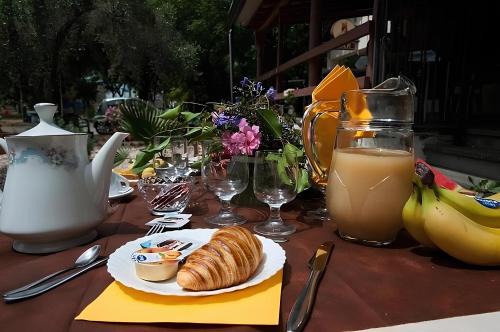 Calatabiano Otro | Camping Almoetia
