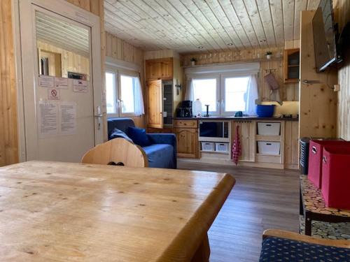 Distelberg Apartamento | * Camping Aufenfeld - Sonnenglückhütte