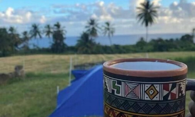 Newcastle Alquiler De RV | Camping Barbados - Bell Tent (3)