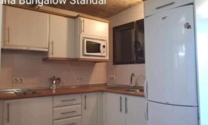 Valencia de Alcántara Hotel | Camping Bungalows Aguas Claras