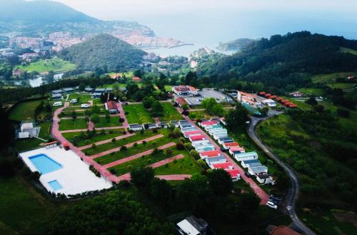 Leagi Otro | Camping & Bungalows Leagi